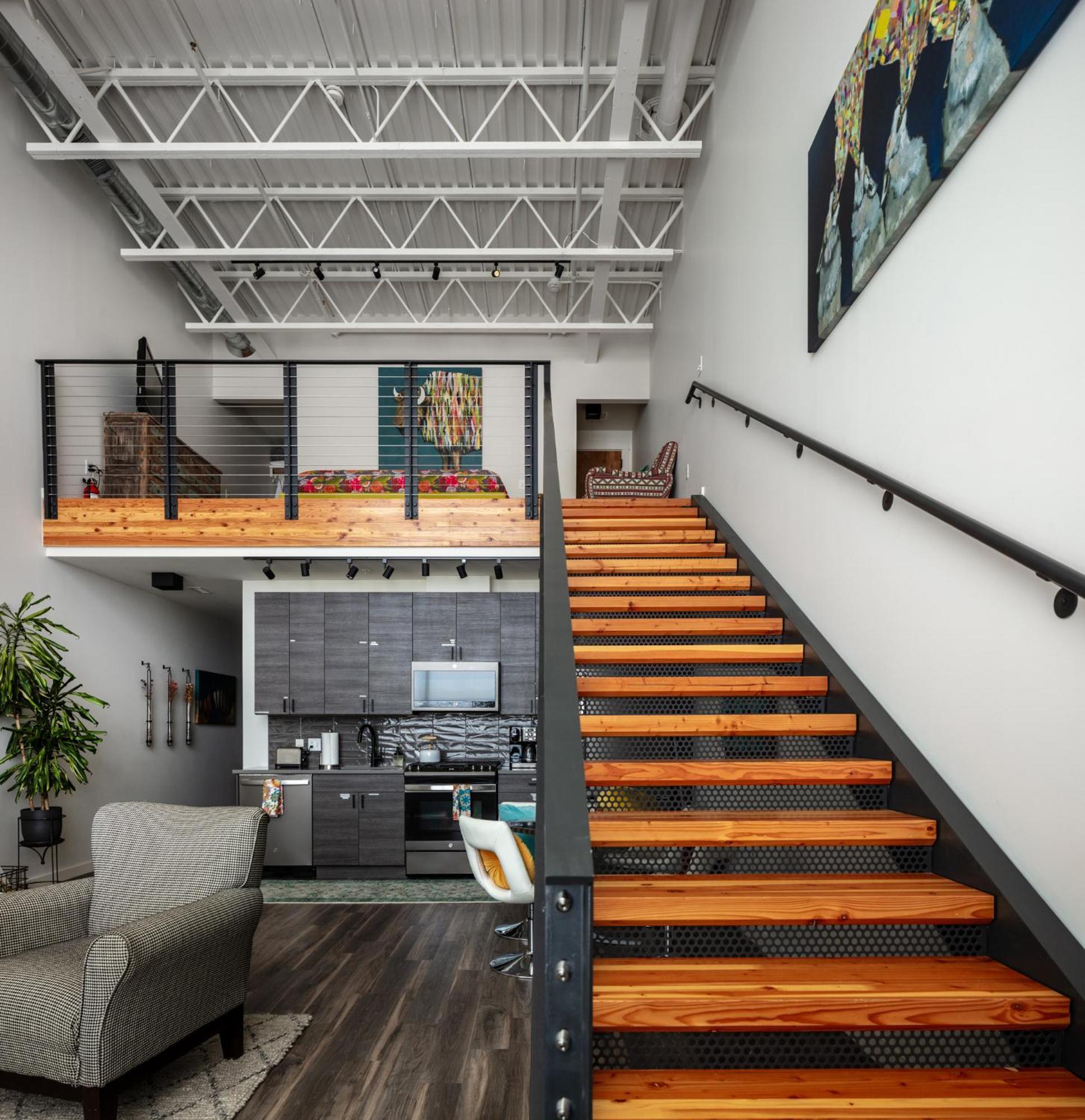 Gorgeous Midtown Condo Бозман Экстерьер фото